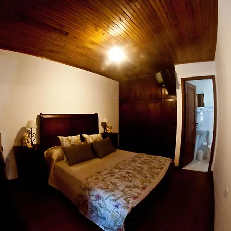 A Casinha Da Capela, Soajo, * اركوس دي فالديفيز